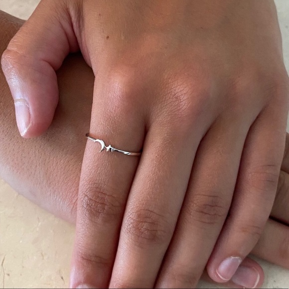 Dainty Sterling Silver Moon & Star Ring - Picture 5 of 17
